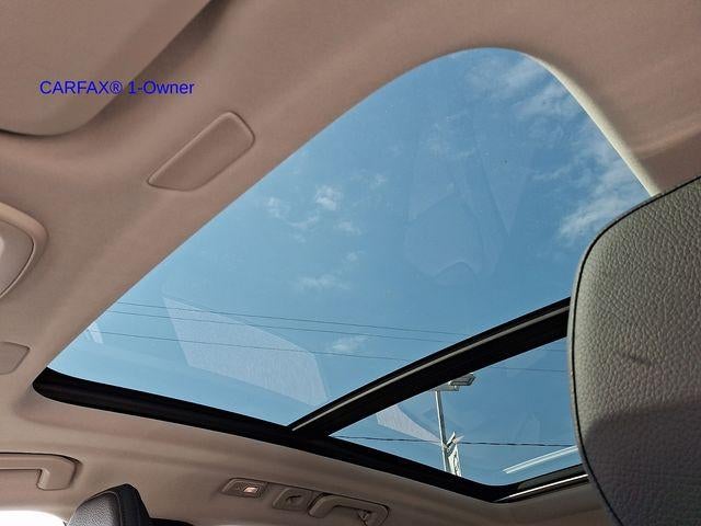 2023 Volvo XC60 B5 AWD Plus Bright Theme