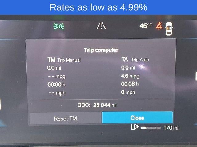 2023 Volvo XC60 B5 AWD Plus Bright Theme