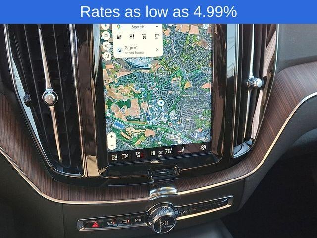 2023 Volvo XC60 B5 AWD Plus Bright Theme