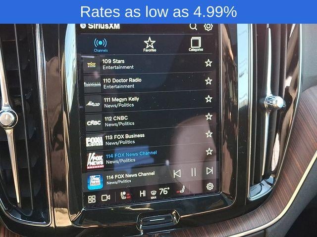 2023 Volvo XC60 B5 AWD Plus Bright Theme