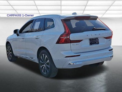 2023 Volvo XC60 B5 AWD Plus Bright Theme