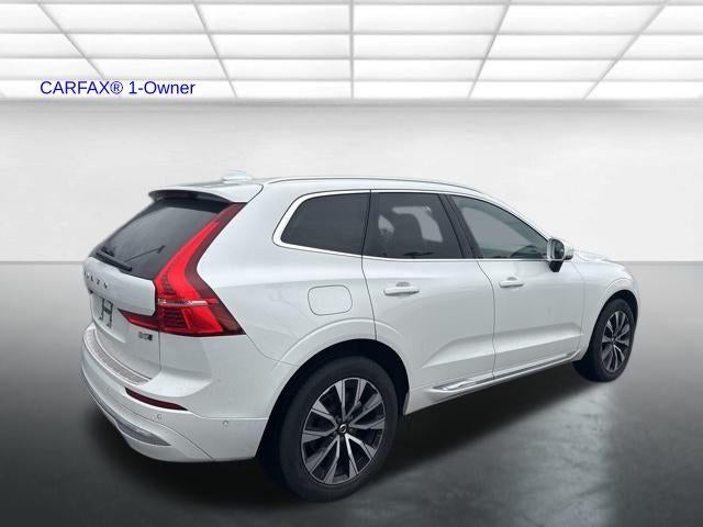 2023 Volvo XC60 B5 AWD Plus Bright Theme