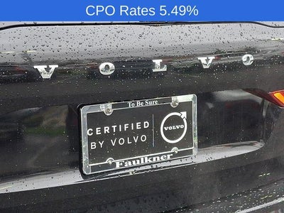 2023 Volvo XC60 B5 AWD Plus Dark Theme