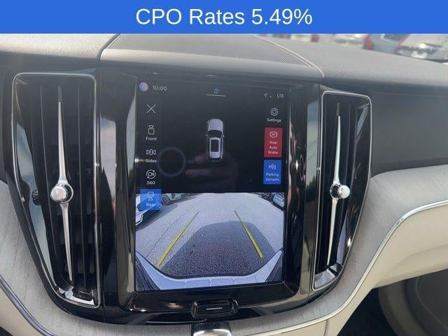 2023 Volvo XC60 B5 AWD Plus Dark Theme
