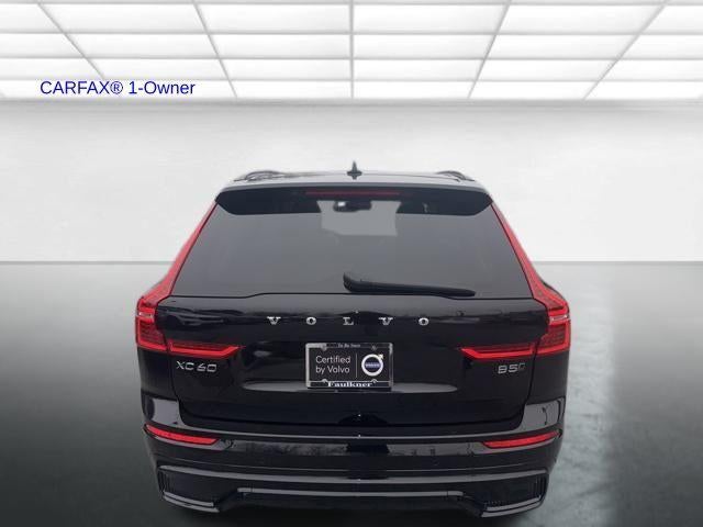 2023 Volvo XC60 B5 AWD Plus Dark Theme