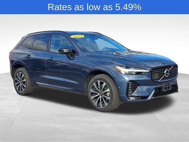 2023 Volvo XC60 B5 AWD Plus Dark Theme