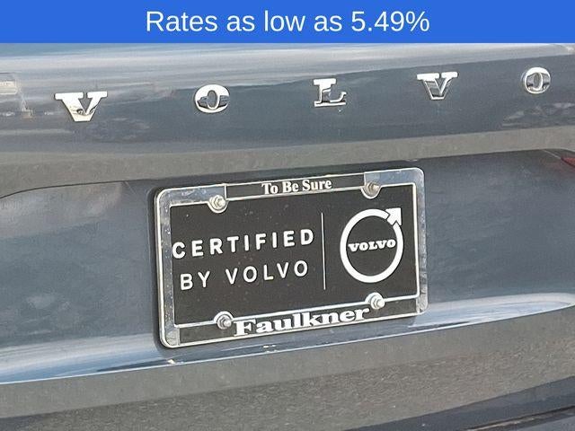 2023 Volvo XC60 B5 AWD Plus Dark Theme