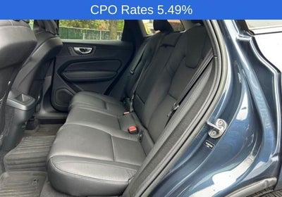 2023 Volvo XC60 B5 AWD Plus Dark Theme