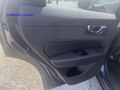 2023 Volvo XC60 B5 AWD Plus Dark Theme