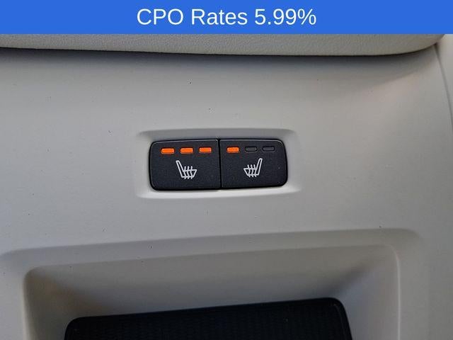 2023 Volvo XC60 B5 AWD Plus Dark Theme