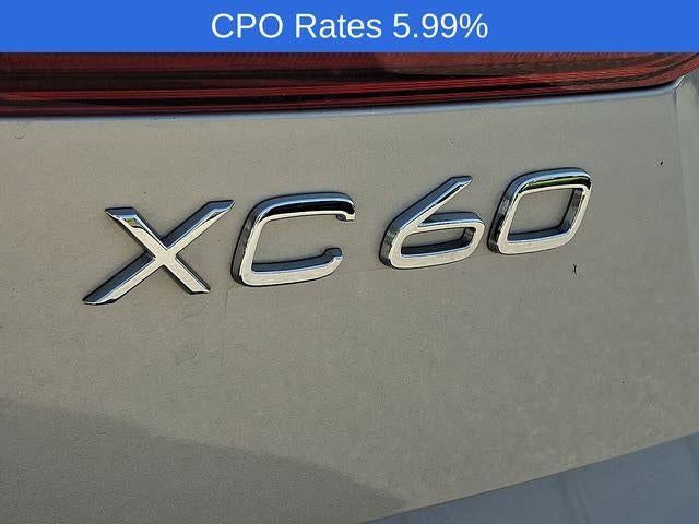 2023 Volvo XC60 B5 AWD Plus Dark Theme