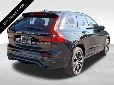 2023 Volvo XC60 B5 AWD Plus Dark Theme