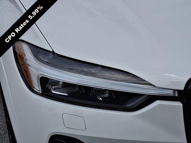 2023 Volvo XC60 B5 AWD Plus Dark Theme