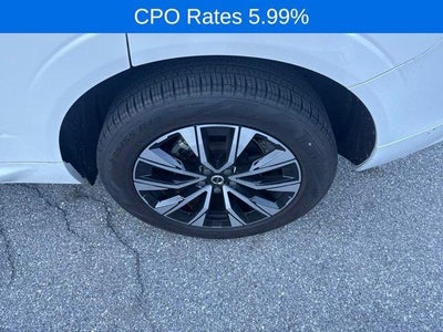 2023 Volvo XC60 B5 AWD Plus Dark Theme