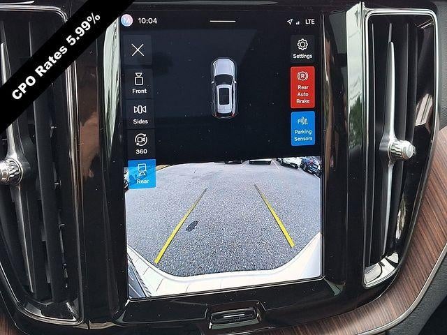 2023 Volvo XC60 B5 AWD Plus Dark Theme