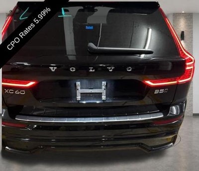 2023 Volvo XC60 B5 AWD Plus Dark Theme