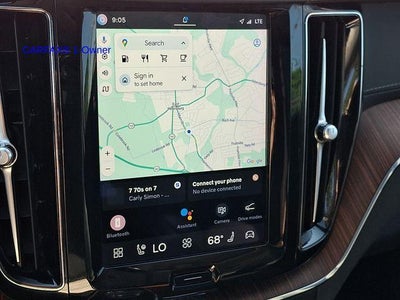2023 Volvo XC60 B5 AWD Ultimate Dark Theme