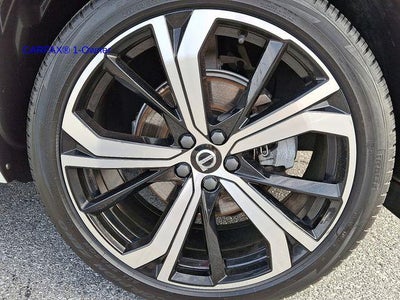 2023 Volvo XC60 B5 AWD Ultimate Dark Theme