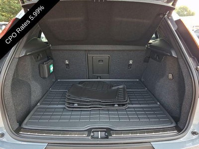 2023 Volvo XC40 B5 AWD Ultimate Bright Theme