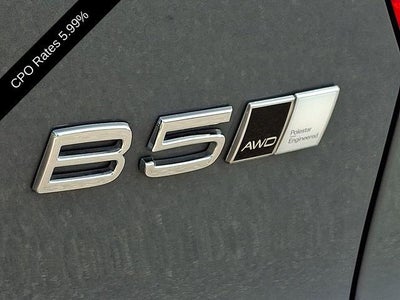 2023 Volvo XC40 B5 AWD Ultimate Bright Theme