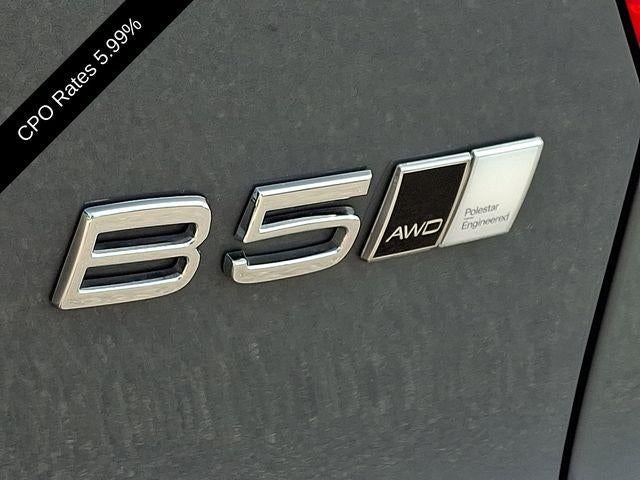 2023 Volvo XC40 B5 AWD Ultimate Bright Theme