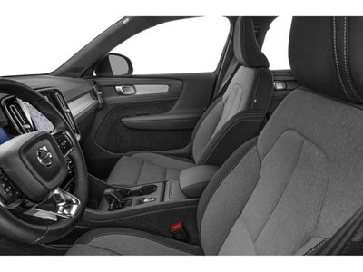 2026 Volvo XC40 B5 AWD Plus