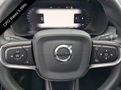 2024 Volvo XC40 B5 AWD Plus Bright Theme