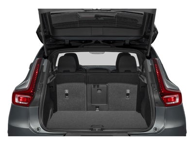 2024 Volvo XC40 B5 AWD Ultimate Bright Theme