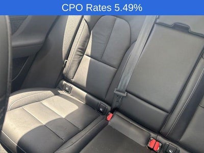 2024 Volvo XC40 B5 AWD Plus Dark Theme