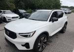 2024 Volvo XC40 B5 AWD Plus Dark Theme