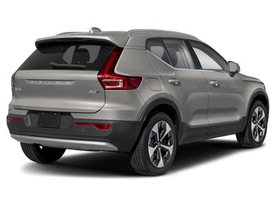 2024 Volvo XC40 B5 AWD Plus Dark Theme