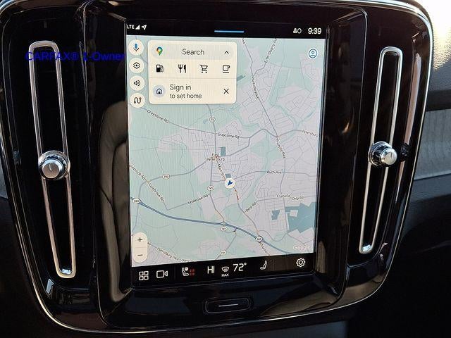 2023 Volvo XC40 B5 AWD Plus Bright Theme