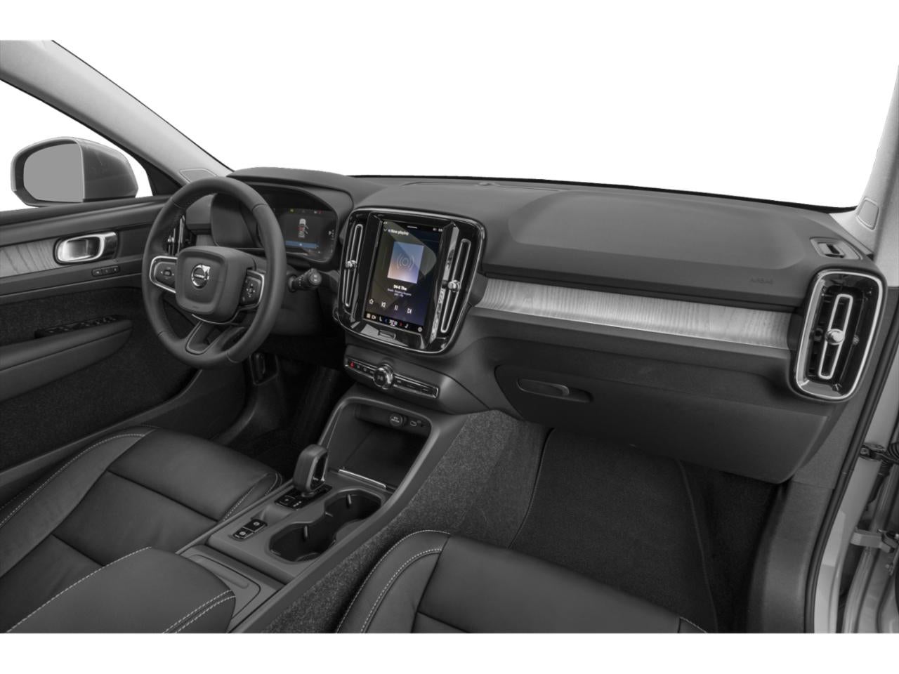 2023 Volvo XC40 B5 AWD Plus Bright Theme