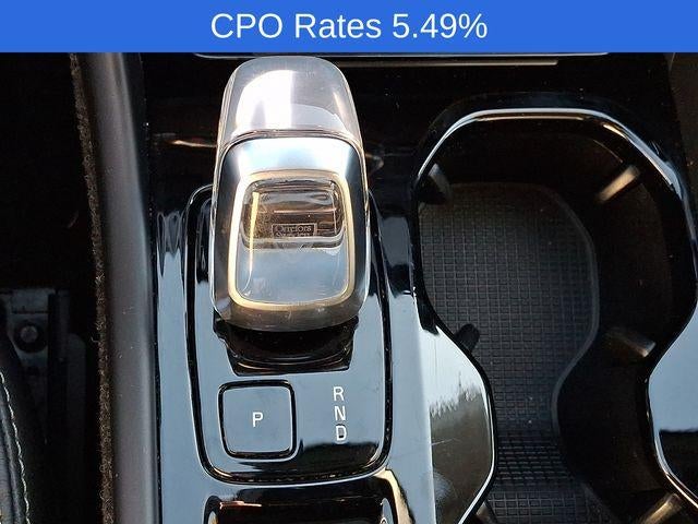 2023 Volvo XC40 B5 AWD Plus Bright Theme