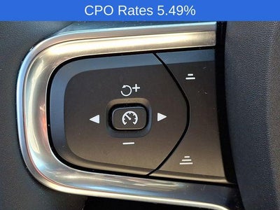 2023 Volvo XC40 B5 AWD Plus Bright Theme