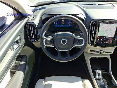 2023 Volvo XC40 B5 AWD Plus Bright Theme