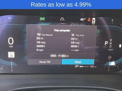 2023 Volvo XC40 B5 AWD Plus Dark Theme