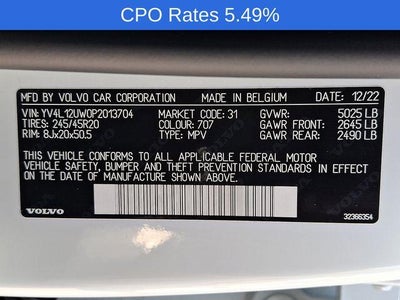 2023 Volvo XC40 B5 AWD Plus Dark Theme