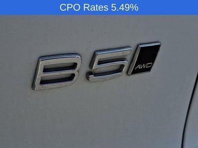 2023 Volvo XC40 B5 AWD Plus Dark Theme