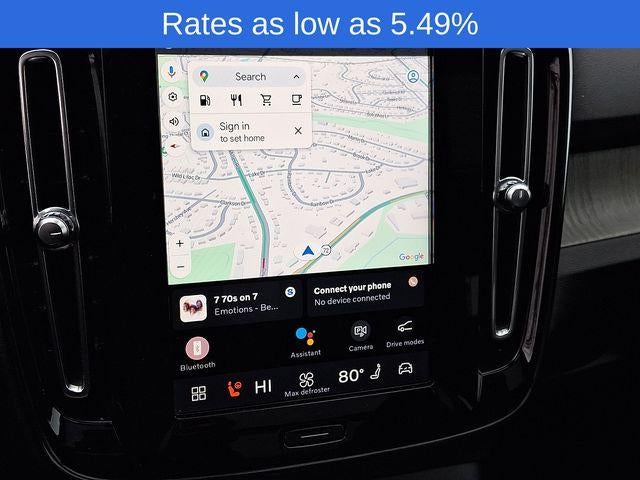 2023 Volvo XC40 B5 AWD Plus Dark Theme