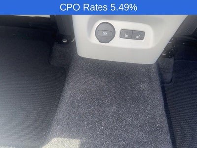2023 Volvo XC40 B5 AWD Plus Dark Theme