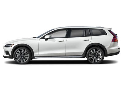 2025 Volvo V60 Cross Country B5 AWD Plus