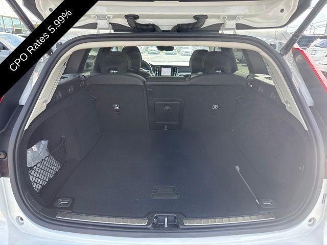 2025 Volvo V60 Cross Country B5 AWD Ultra