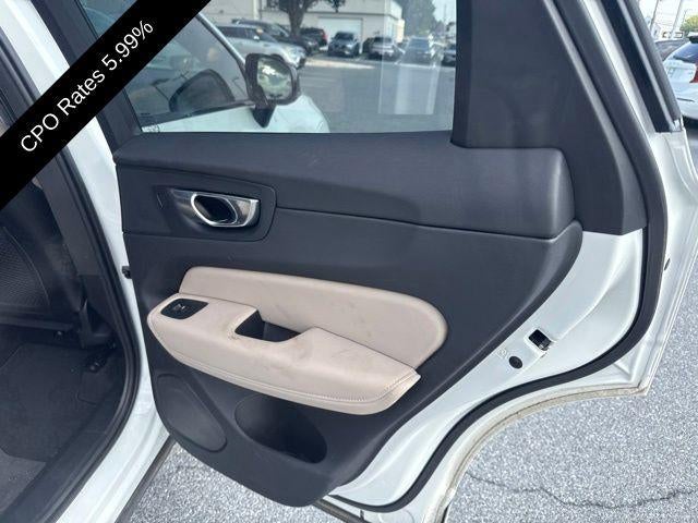 2026 Volvo XC60 B5 AWD Plus