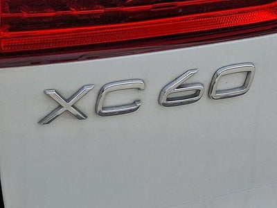 2025 Volvo XC60 B5 AWD Plus