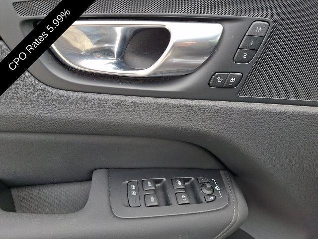 2026 Volvo XC60 B5 AWD Plus