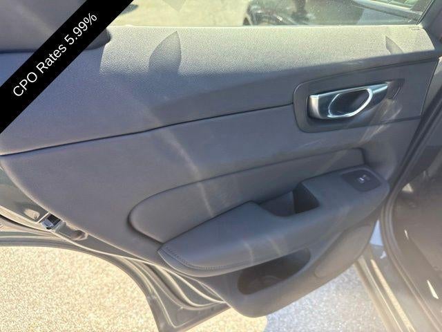 2026 Volvo XC60 B5 AWD Core