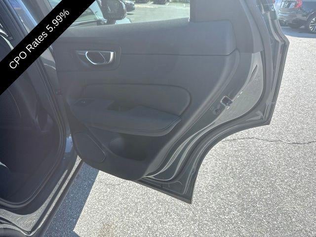 2026 Volvo XC60 B5 AWD Core