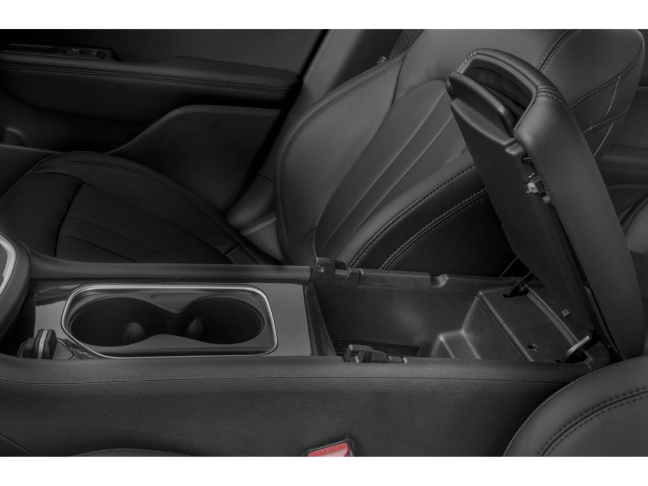 2015 Chrysler 200 4dr Sdn C FWD