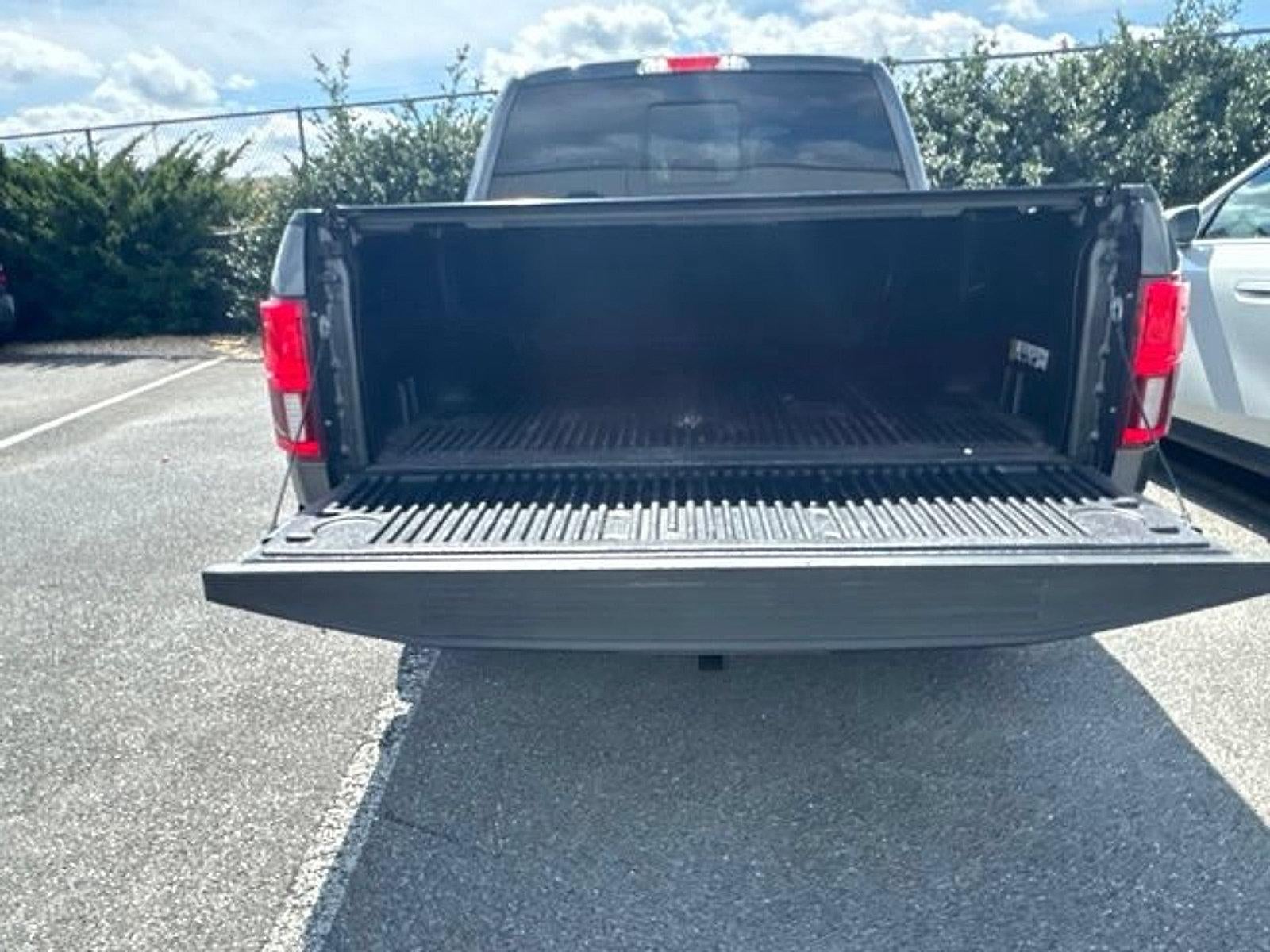 2020 Ford F-150 LARIAT 4WD SuperCrew 5.5' Box